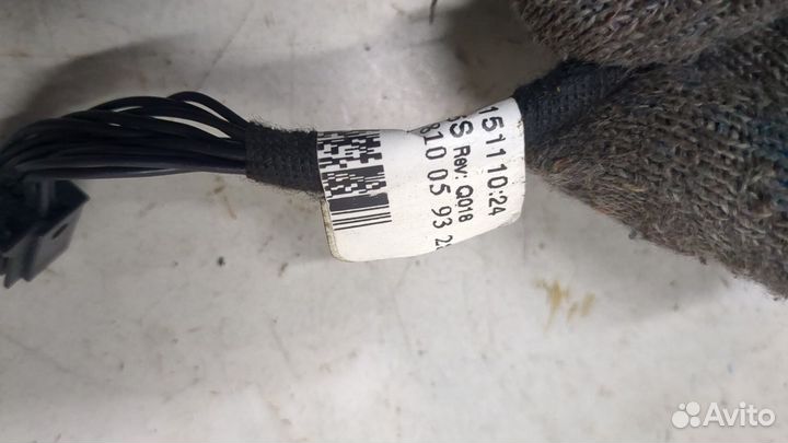 Зеркало боковое левое Mercedes R W251 2005