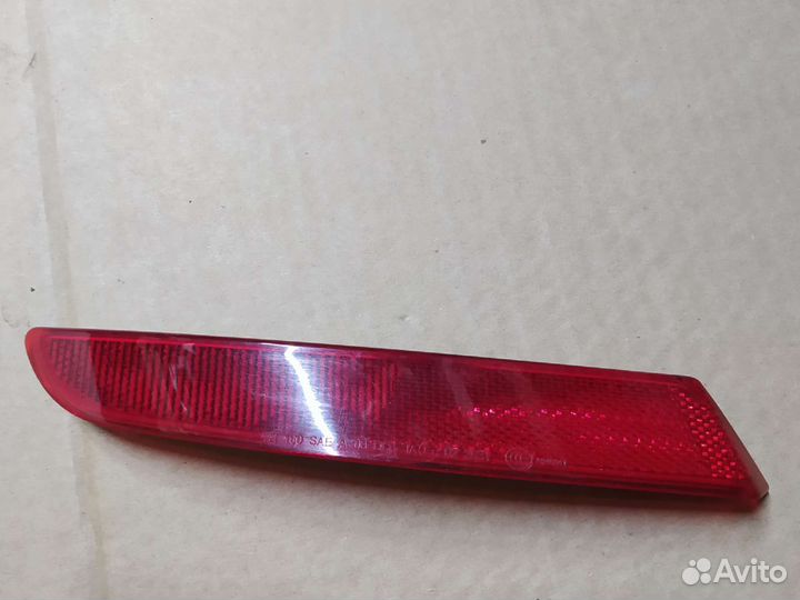 Катафот левый заднего бампера BMW 5 F07