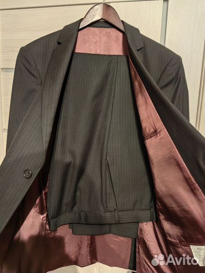 Костюм мужской черный