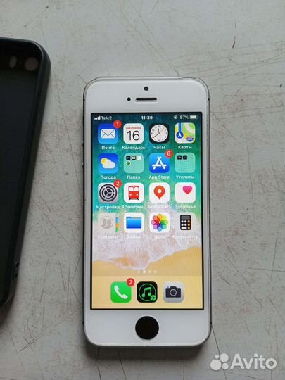 Телефон iPhone 5s