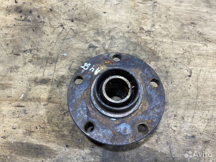 Ступица передняя Audi A4 B7