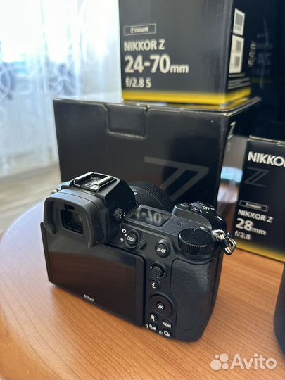 Nikon z7ll