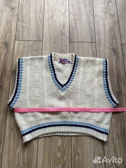 Жилет вязаный женский