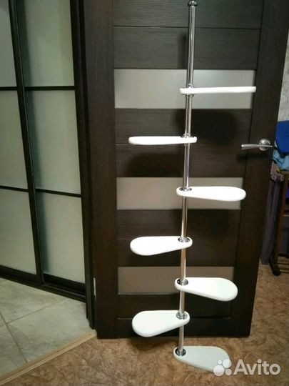 Полка для цветов