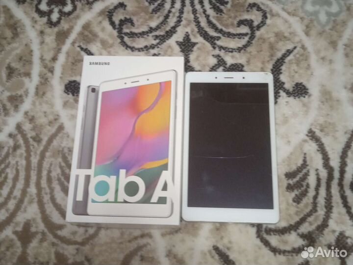 Планшет Samsung tap a