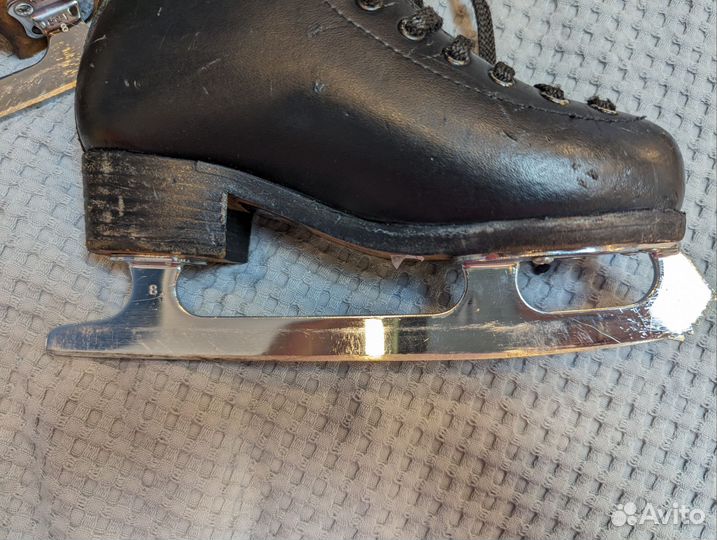 Фигурные коньки wifa 30