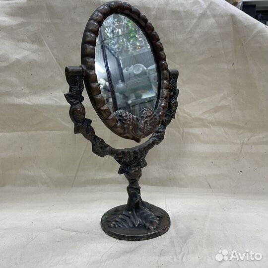 Зеркало на подставке силумин высота 34 см СССР