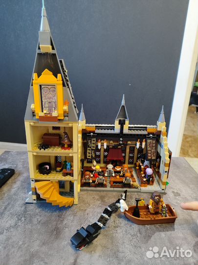 Замок хогвартс lego