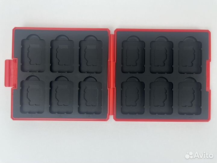 Кейс для игры Nintendo Switch - Pokeball