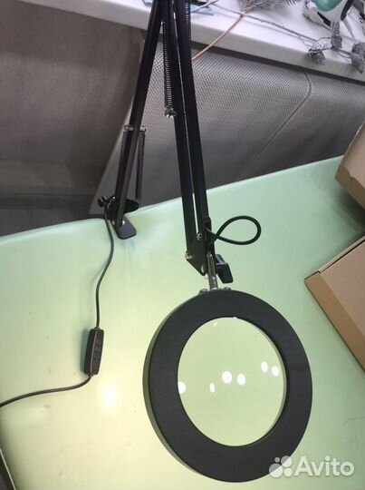 Лампа лупа светодиодная новая