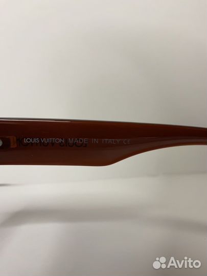 Солнцезащитные очки