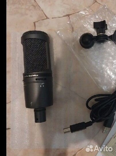 Микрофон AT2020USB+