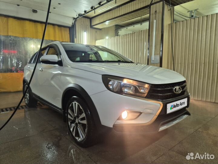 LADA Vesta Cross 1.8 AMT, 2019, 123 000 км