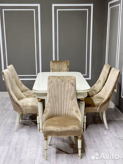 Кухонный стол. Доставка по всей России