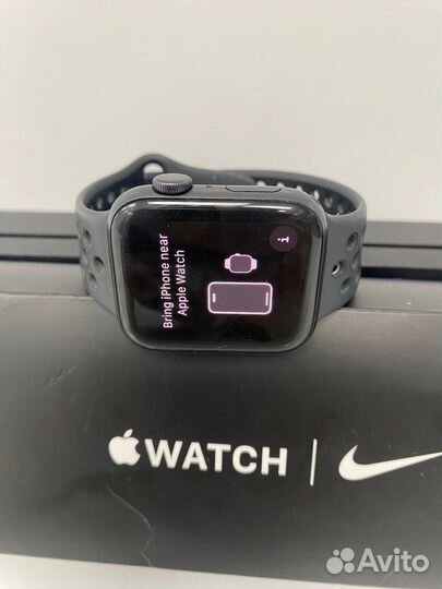 Часы Apple Watch nike SE 44mm (сн0415)