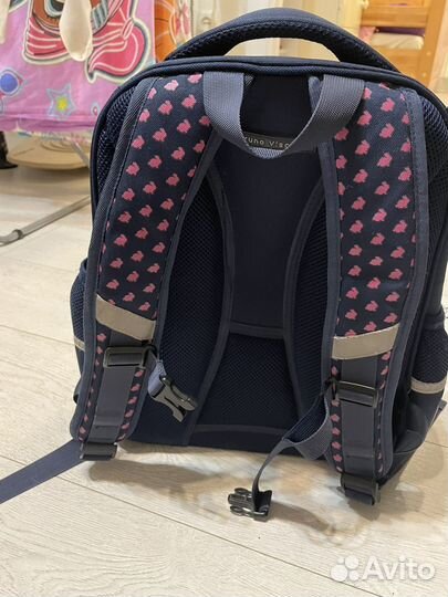 Рюкзаки школьные для девочки