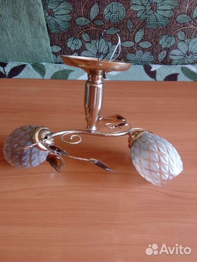 Светильник потолочный