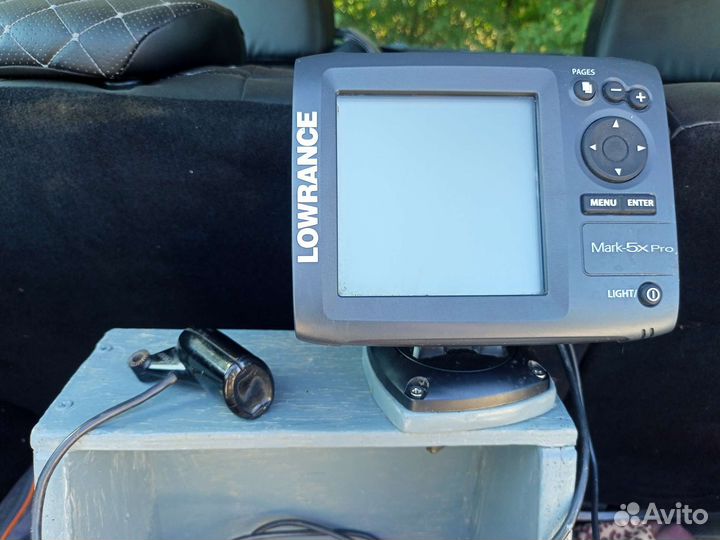Эхолот lowrance