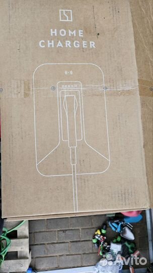 Оригинальная зарядная станция Zeekr 7кВт