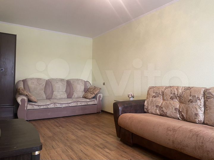 2-к. квартира, 35 м², 3/10 эт.