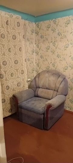 2-к. квартира, 43 м², 1/2 эт.