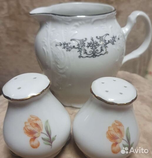 Сливочник (Чехия); солонка, перечница (ГДР)