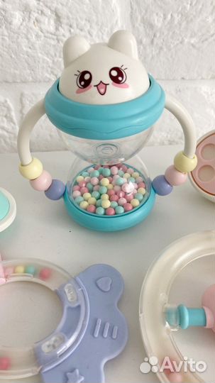 Погремушки, прорезыватели