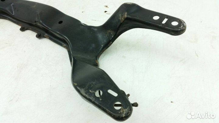 Балка передняя Nissan Presage VNU30 YD25DDT 1999