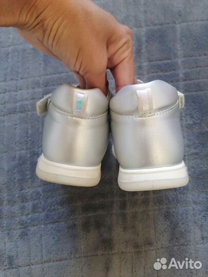 Босоножки для девочки 26 размер