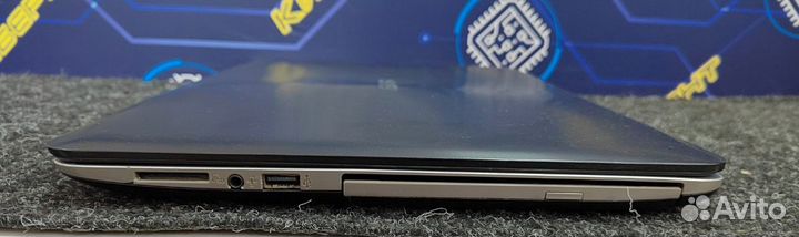 Ноутбук Asus X556U i5-7200U, GF 940MX 2GB