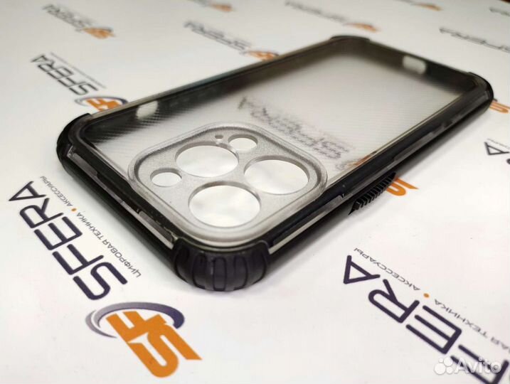 Чехол противоударный на iPhone 13 Pro