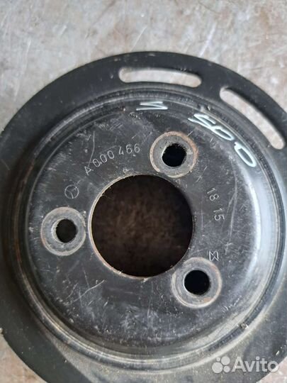 Шкиф двухконтурного насоса на Mercedes w220