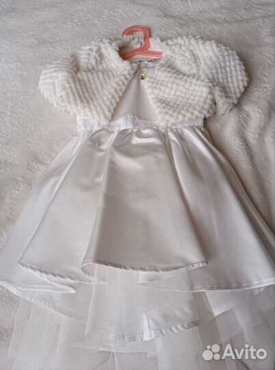 Новое платье со шлейфом 80, 86