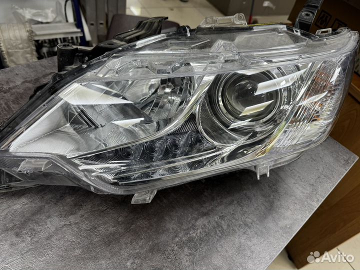 Фары 2шт. на toyota camry 55