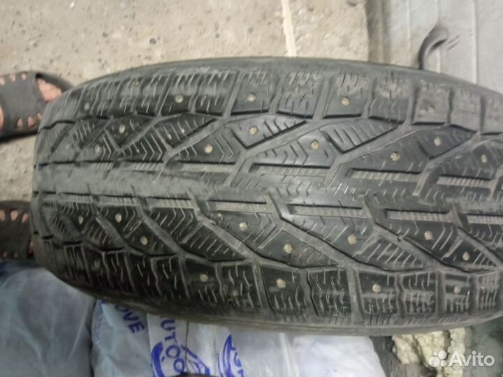 Tigar SUV Ice 215/65 R16