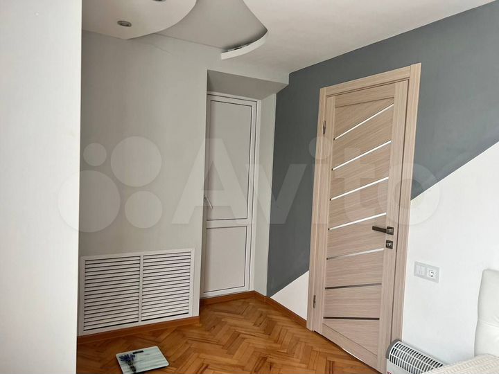 3-к. квартира, 65 м², 7/9 эт.