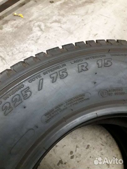 Michelin Latitude Cross 225/75 R15