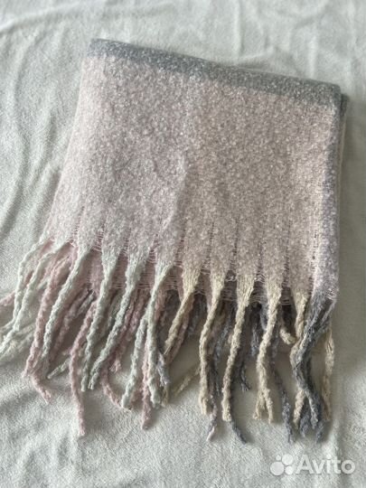 Шарфы и палантины