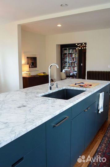 Столешница из камня Кварцевый Агломерат