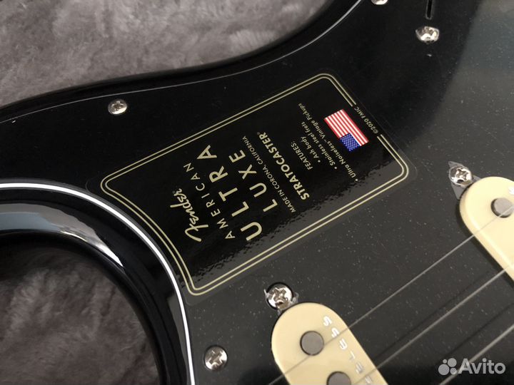 Fender American Ultra Luxe Stratocaster 2 Sunburst