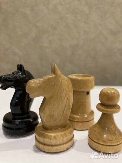 Шахматы фигуры лакированные