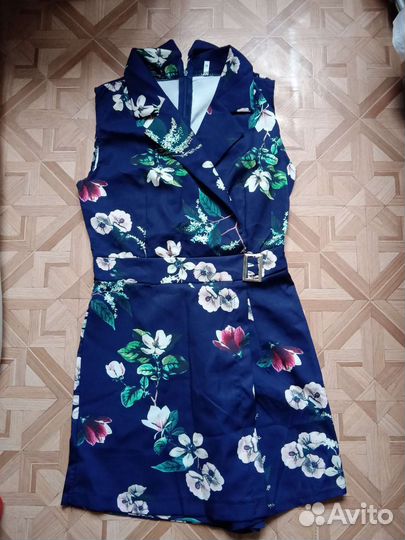 Комбинезон с шортами