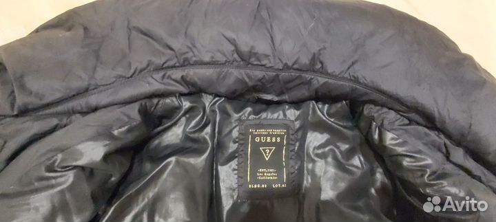 Пуховик женский guess, размер S (40-42). Зима