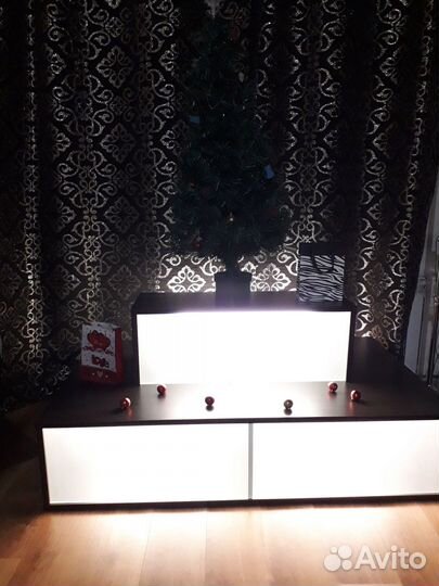 Тумба двух ярусная с подсветкой