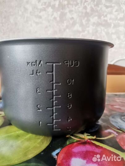 Чаша для мультиварки новая