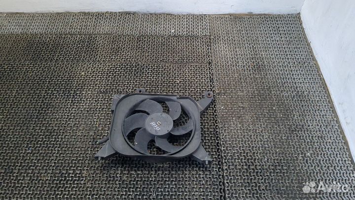 Кожух вентилятора радиатора Peugeot 106, 2001