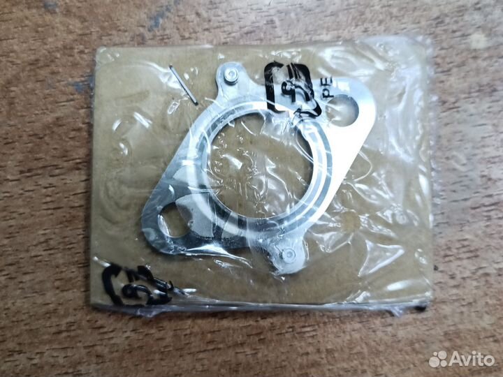 Прокладка выхлопа Honda 18333-ZF6-W01