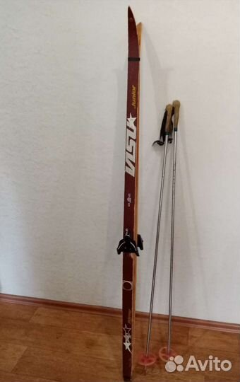 Беговые лыжи