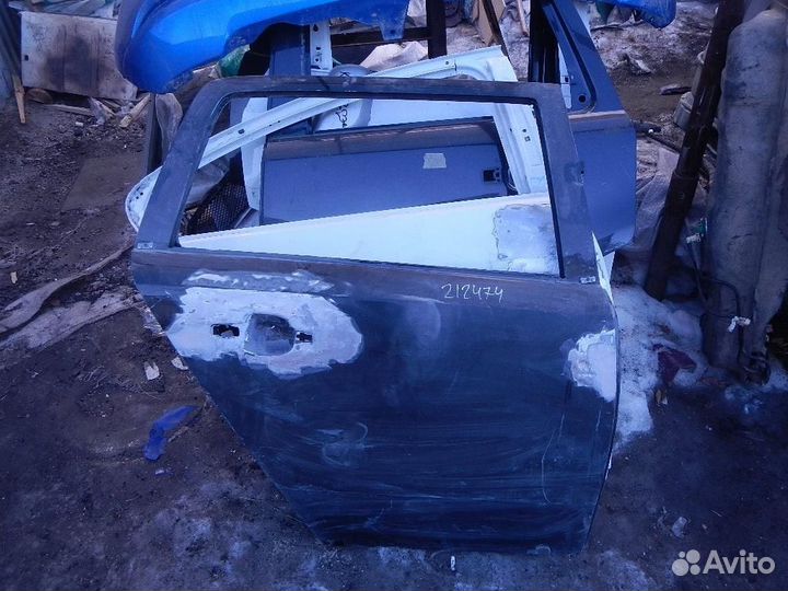 Дверь задняя правая Opel Astra H/Astra Family H