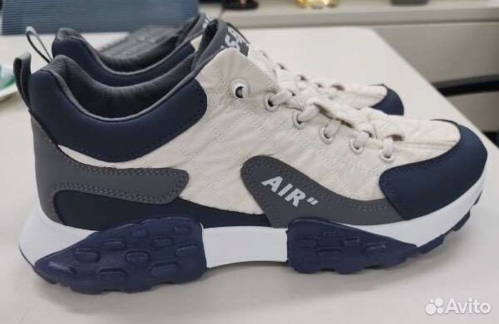 Кроссовки Air